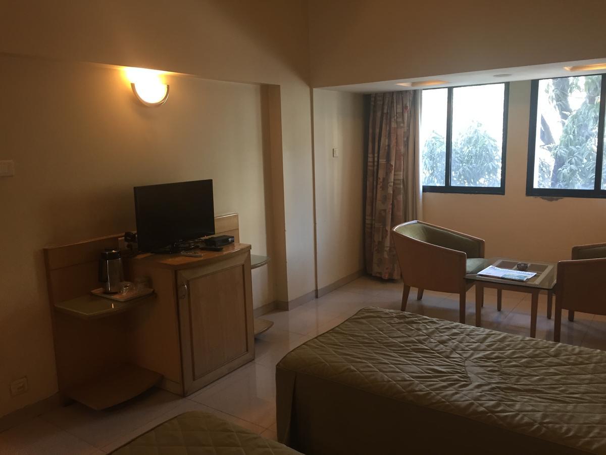 Hotel Ashirwad Pune Exterior foto